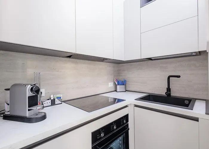 Guesthost - Maro' Apartment Bergamo