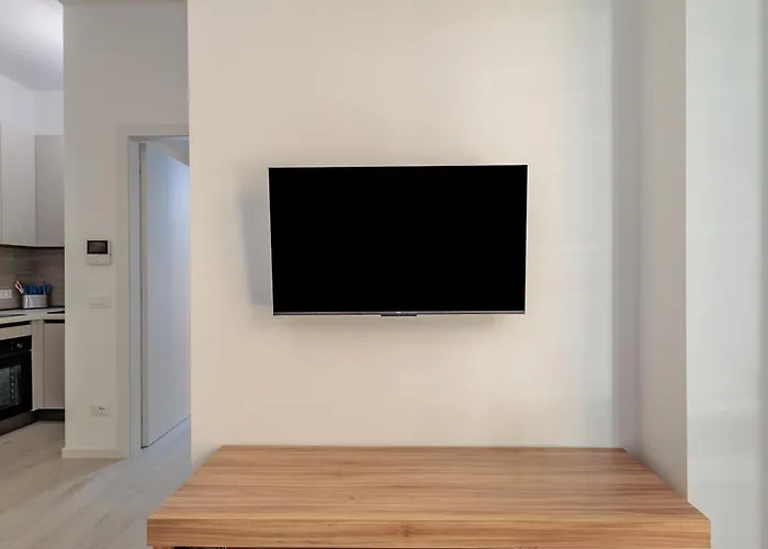 Guesthost - Maro' Apartment *